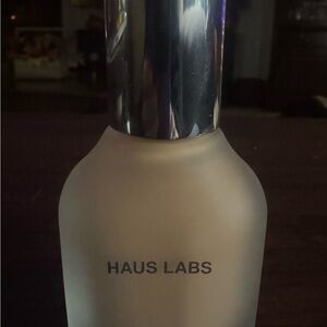 Haus Labs By Lady Gaga Foundation 240 Light Meduim Warm -NWO